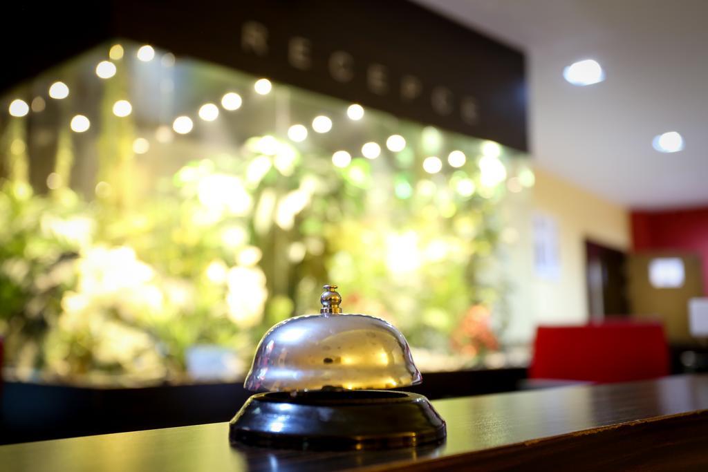派勒萨特酒店 塔博尔 外观 照片